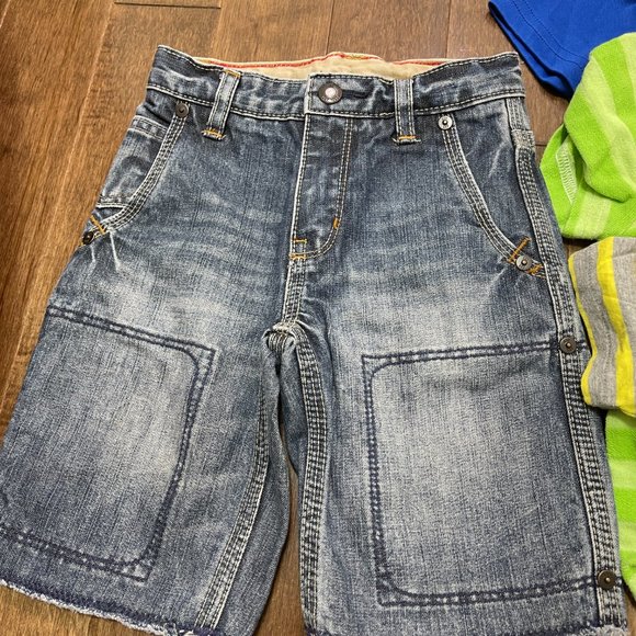 Boys Summer Clothing Bundle sz 2 - Picture 2 of 9